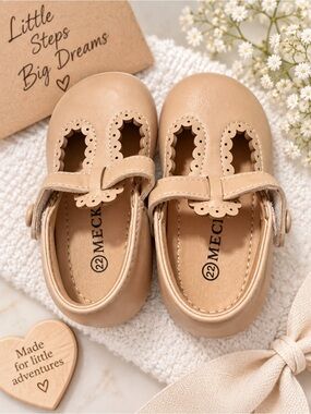 MECKIOR Baby Girls’ Beige Shoes – Size 22